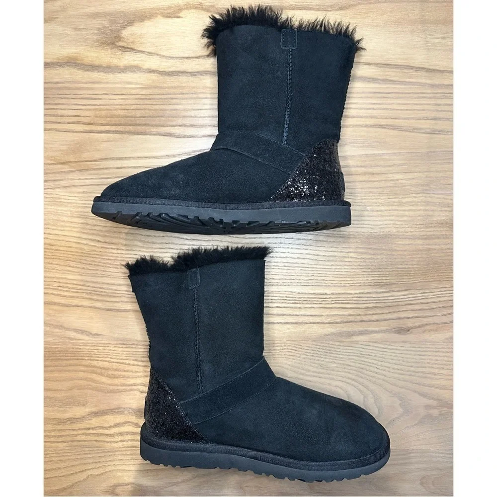 UGG Blaise Glitter Moto Sheepskin Black Suede Winter Boots Zipper Buckle Detail